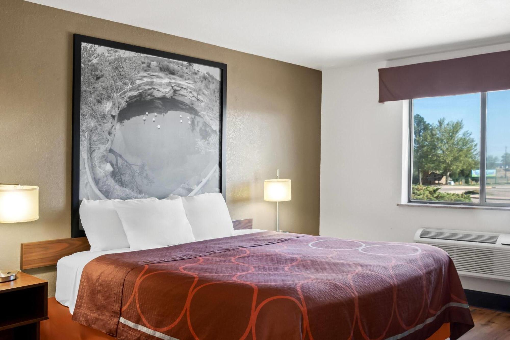 Super 8 By Wyndham Santa Rosa Hotel Buitenkant foto