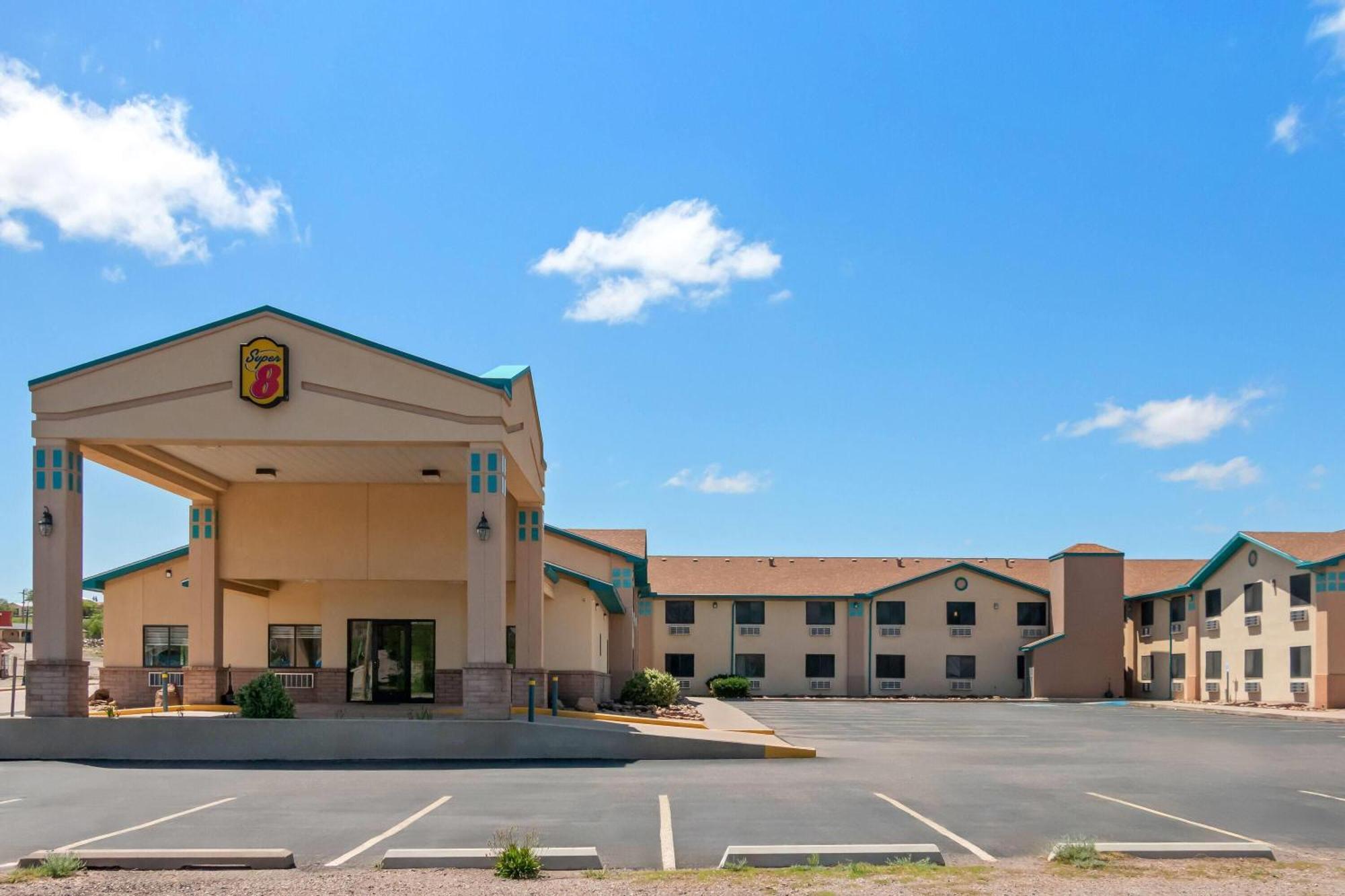 Super 8 By Wyndham Santa Rosa Hotel Buitenkant foto